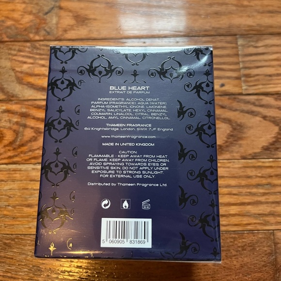 📍SOLD📍NEW. BLUE HEART. By Thameen. - Picture 4 of 7